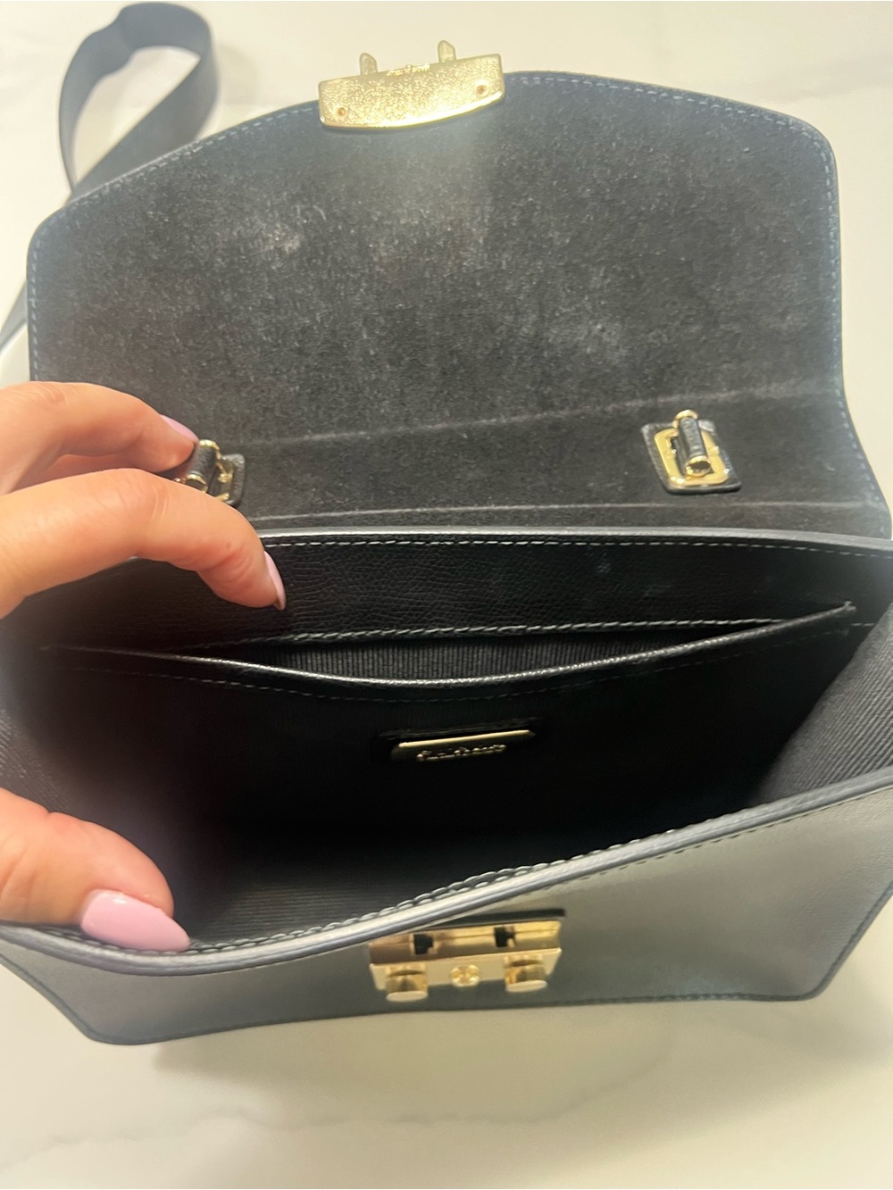 Authentic Furla Classic Black Leather Metropolis Top-Handle Crossbody Bag - EUC - Picture 5 of 13